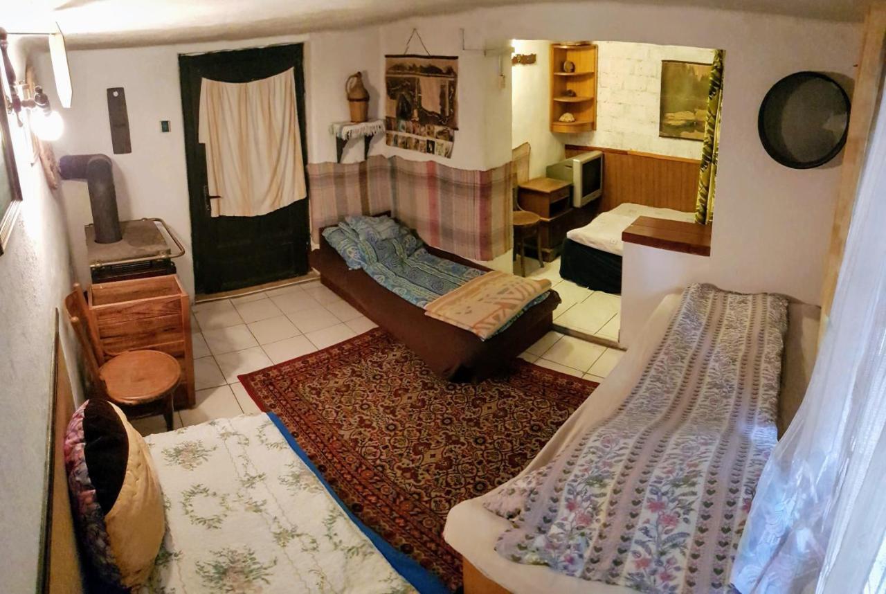 Garan Guesthouse Jósvafő Exteriör bild