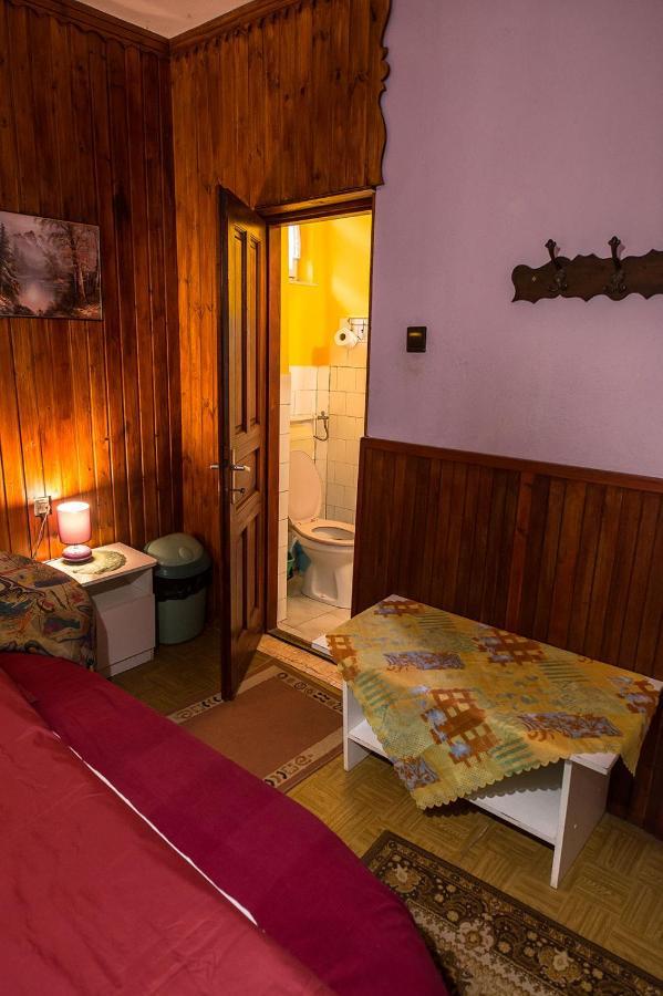 Garan Guesthouse Jósvafő Exteriör bild